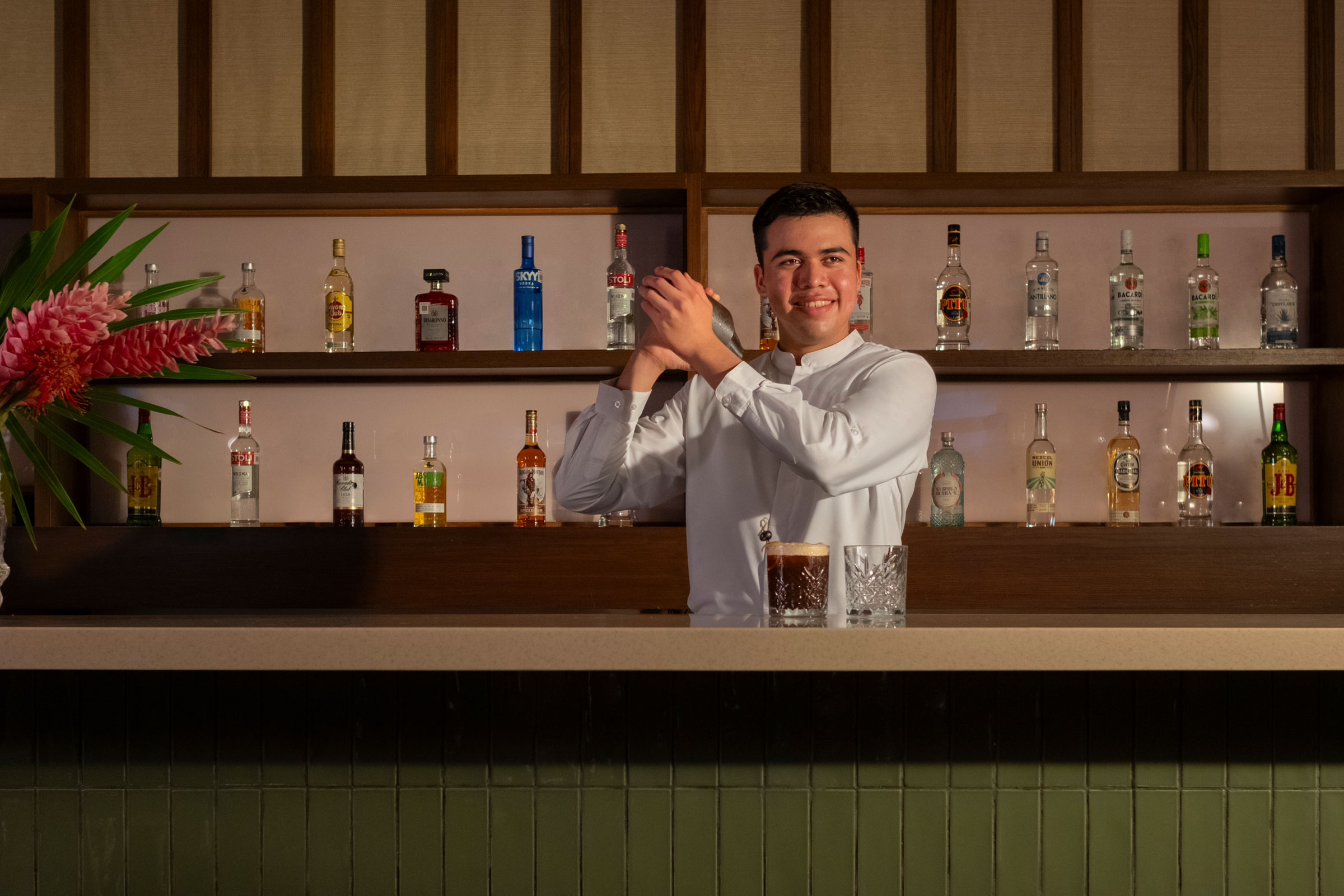 Bar théâtre pour boissons et cocktails